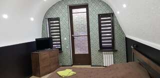 Гостевой дом Самарканд Ялта Двухместный номер с 1 кроватью и балконом, вид на море-10