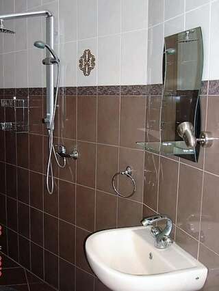 Гостевой дом Самарканд Ялта Двухместный номер с 1 кроватью и террасой-10